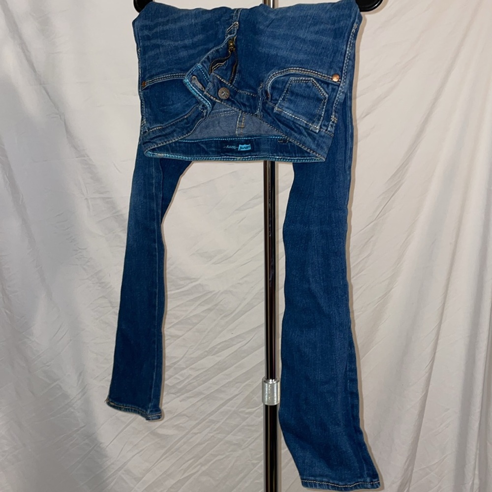 Levi’s - Picture 2 of 6